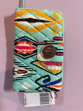 NWT Vera Bradley Quilted Pattern Turquoise Wallet